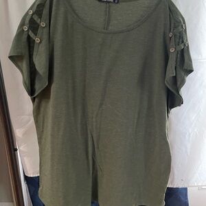 Pink Clover Green Relaxed Short Sleeve T-Shirt